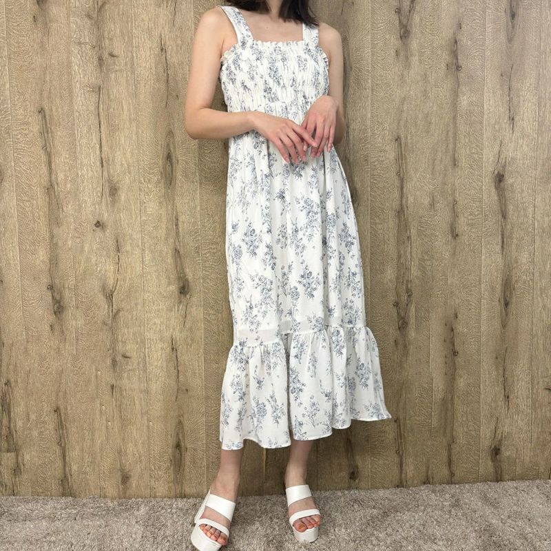 Sawa a la mode ワンピース 赤系 5・7分袖 クロップド丈 花柄
