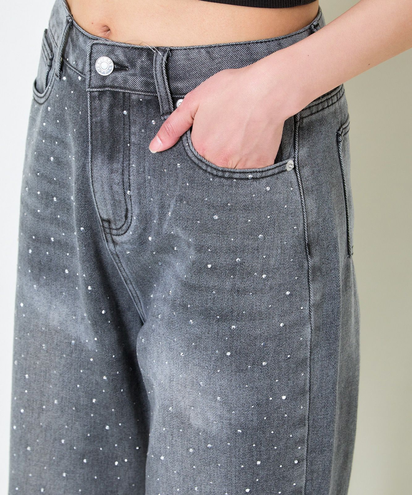 ラインストーンきらめき×美脚ストレート》レディース デニムパンツ