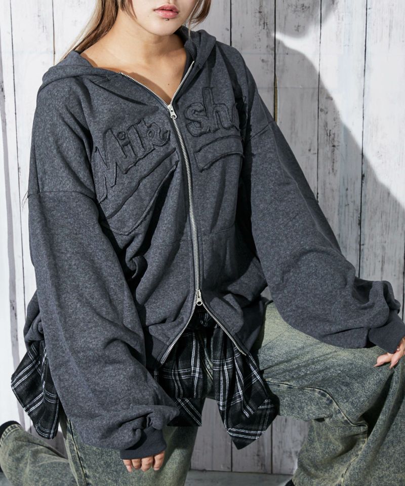 ロゴ刺繍》ピグメントZIPパーカー／立体デザイン | GORGE