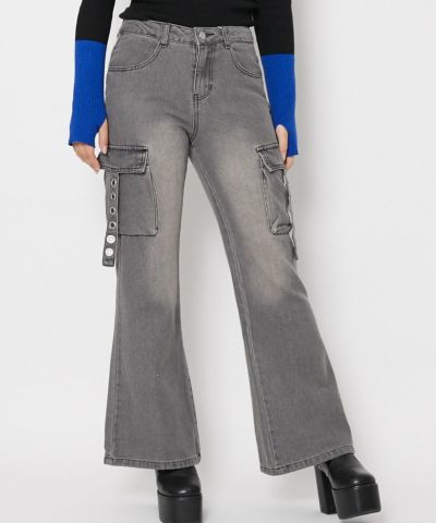 カーゴポケット×フレア》レディース デニムパンツ ハトメデザイン 美脚