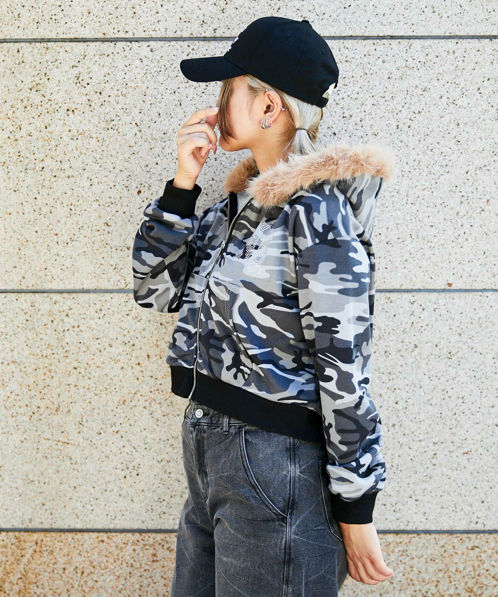 迷彩柄ファー付きジップアップパーカー　サプライヤー　パーカー　メンズ　レディース パーカー 「迷彩×ファー付き」レディース 裏毛スウェットジップ