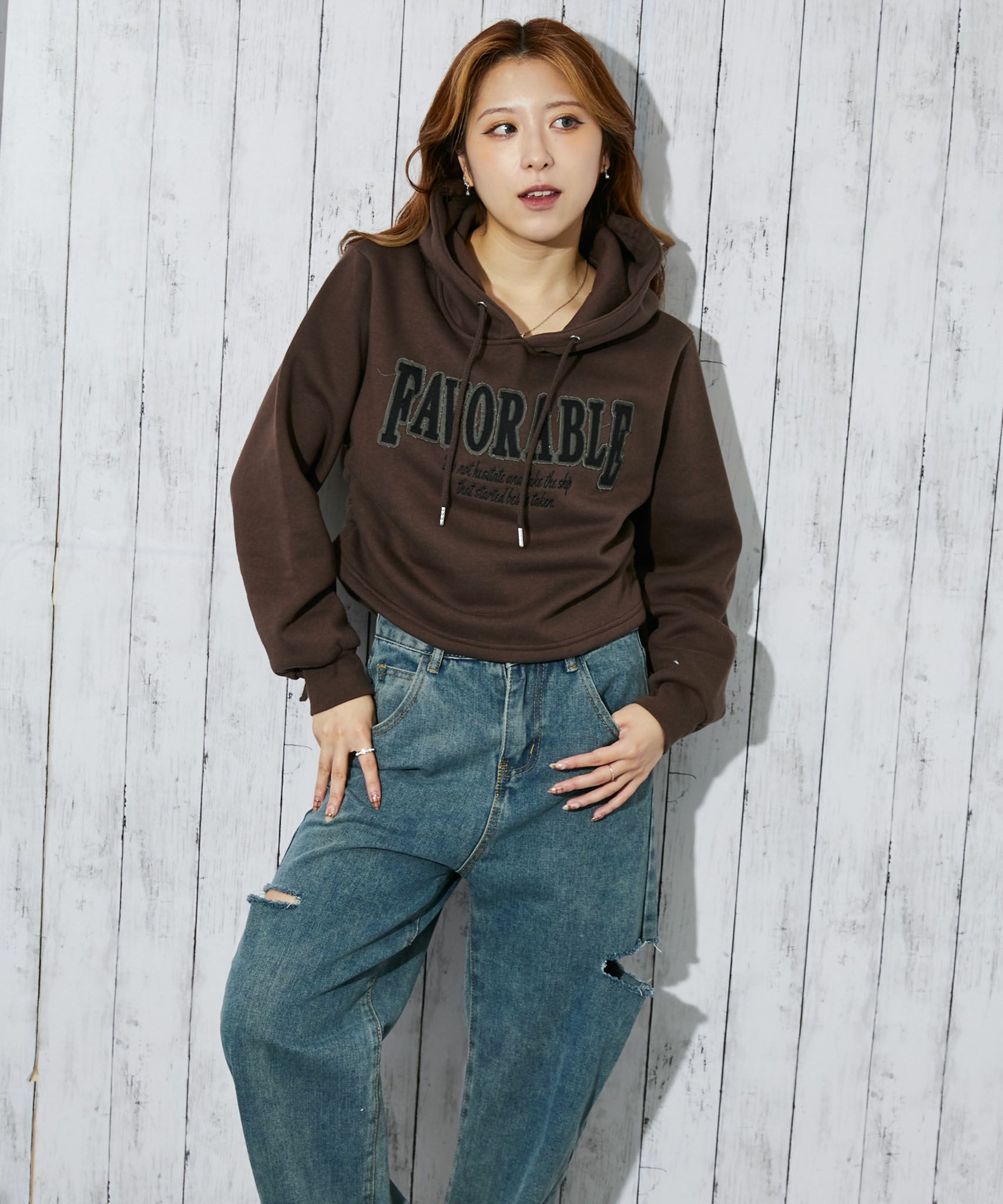 サイドドロスト×カレッジロゴ》レディース 裏起毛 パーカー クロップド