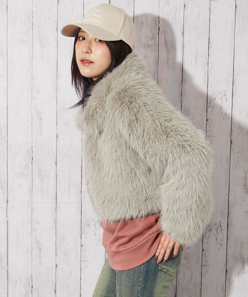 ボリューム衿×ふわふわフェイクファー》レディース ファーブルゾン