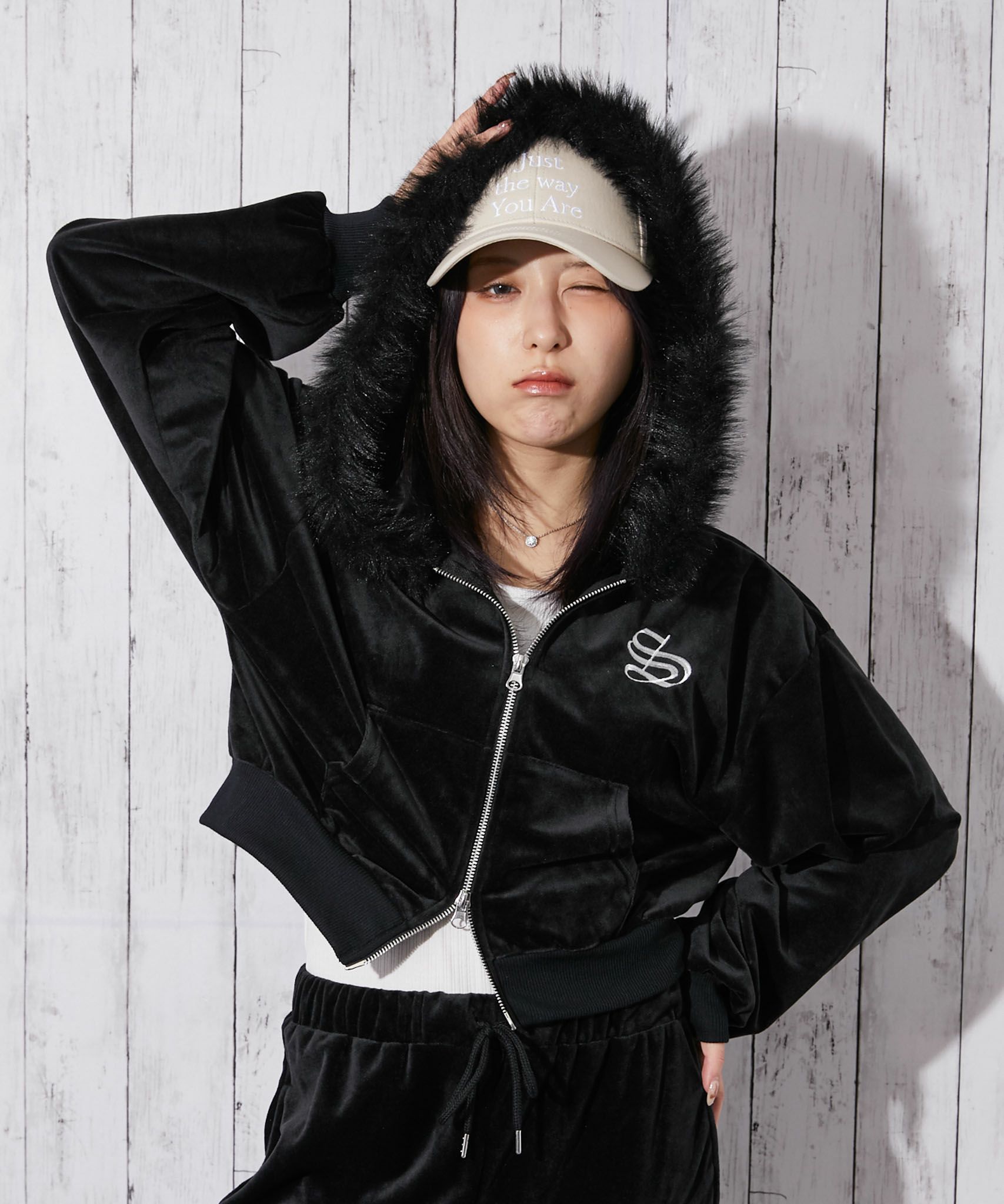 000000007080-01-xs.jpg?t=