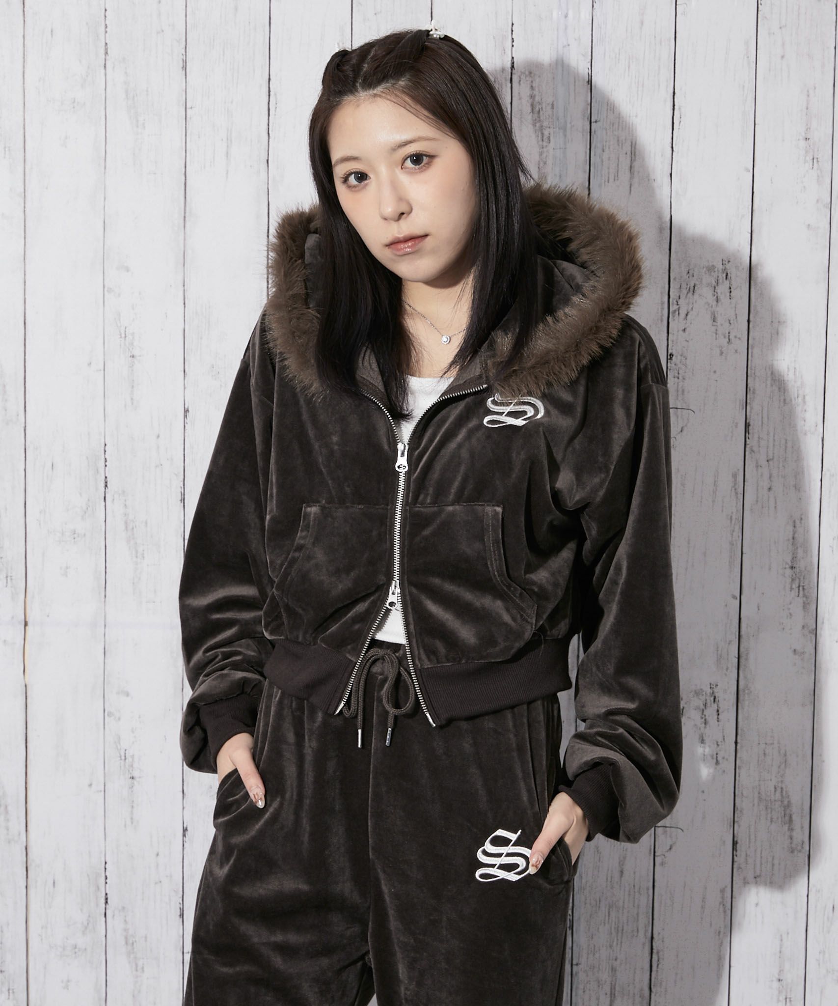 000000007080-02-xs.jpg?t=