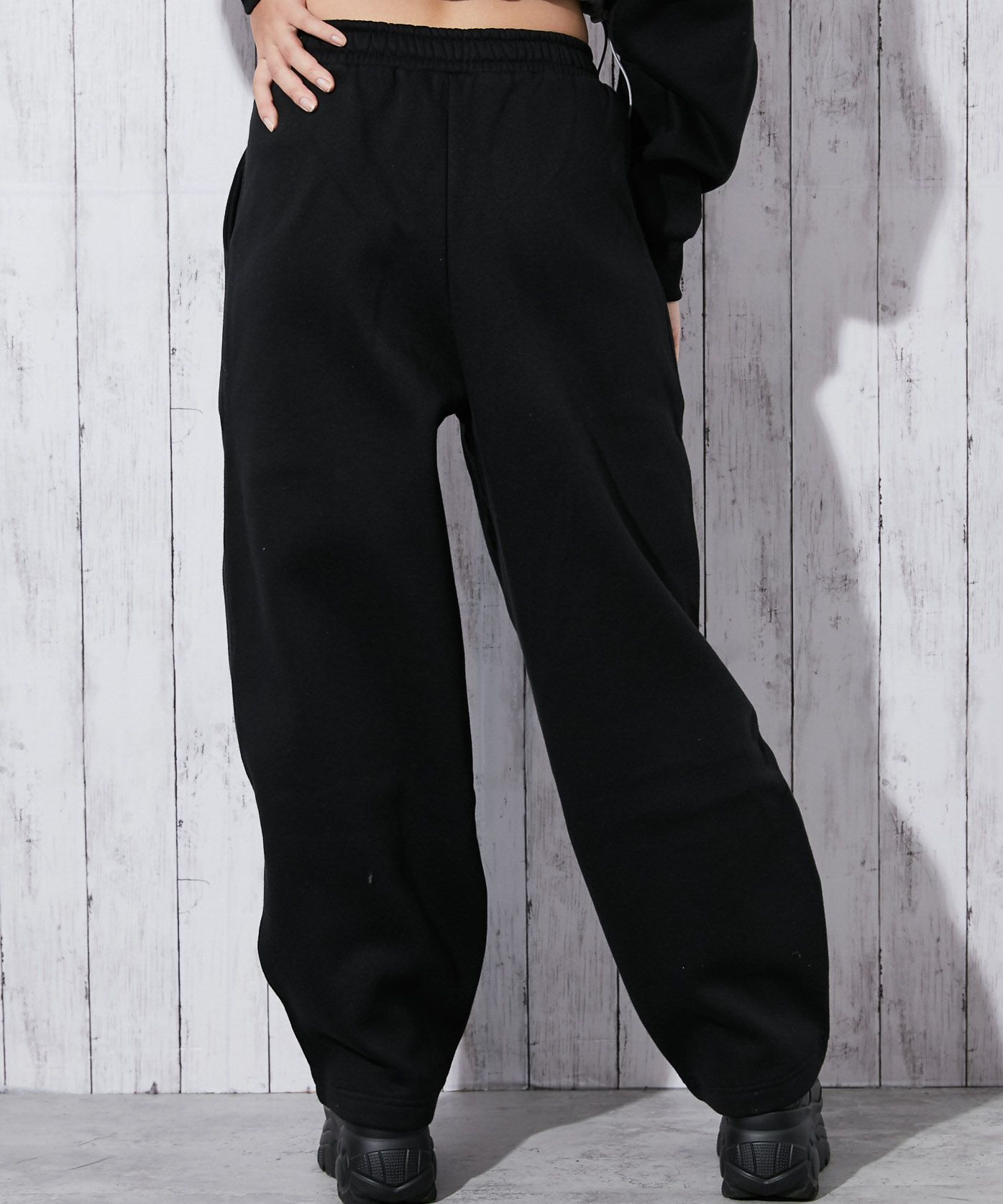 クロスロゴ×リラックスシルエット》裏起毛セットアップ対応