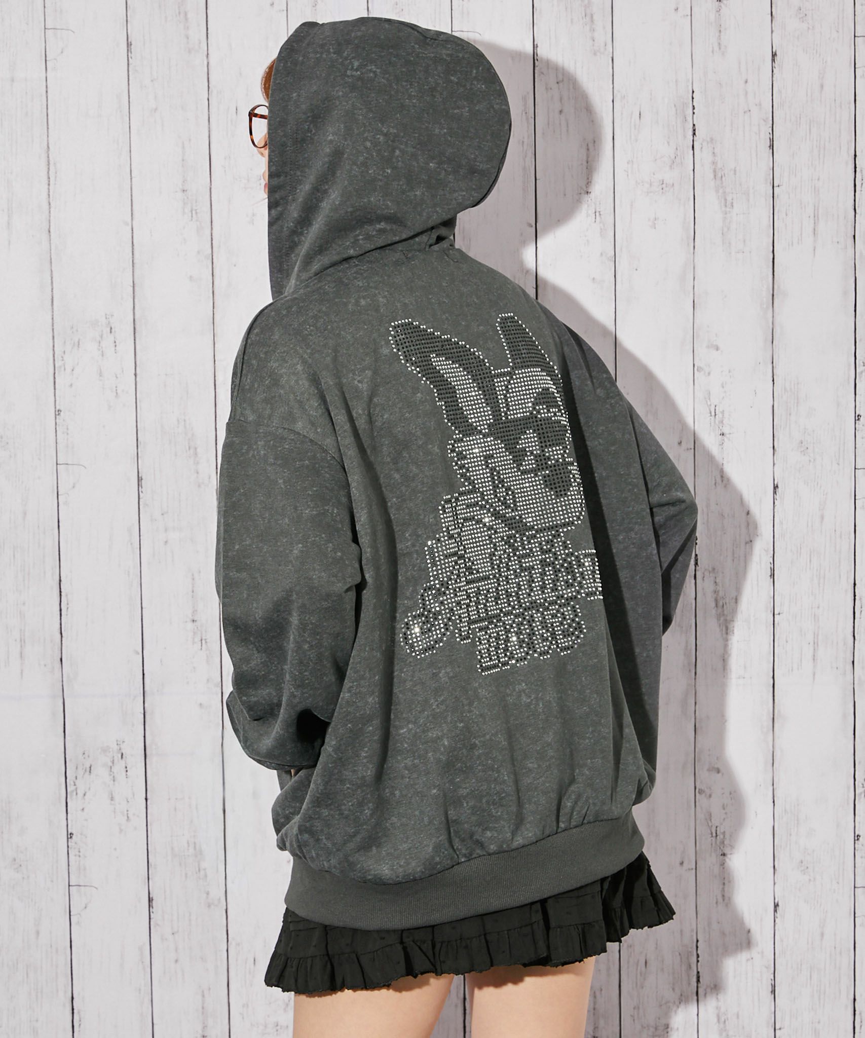 ラビットモチーフ×バックデザイン》裏毛ZIPパーカー／秋冬春／全3