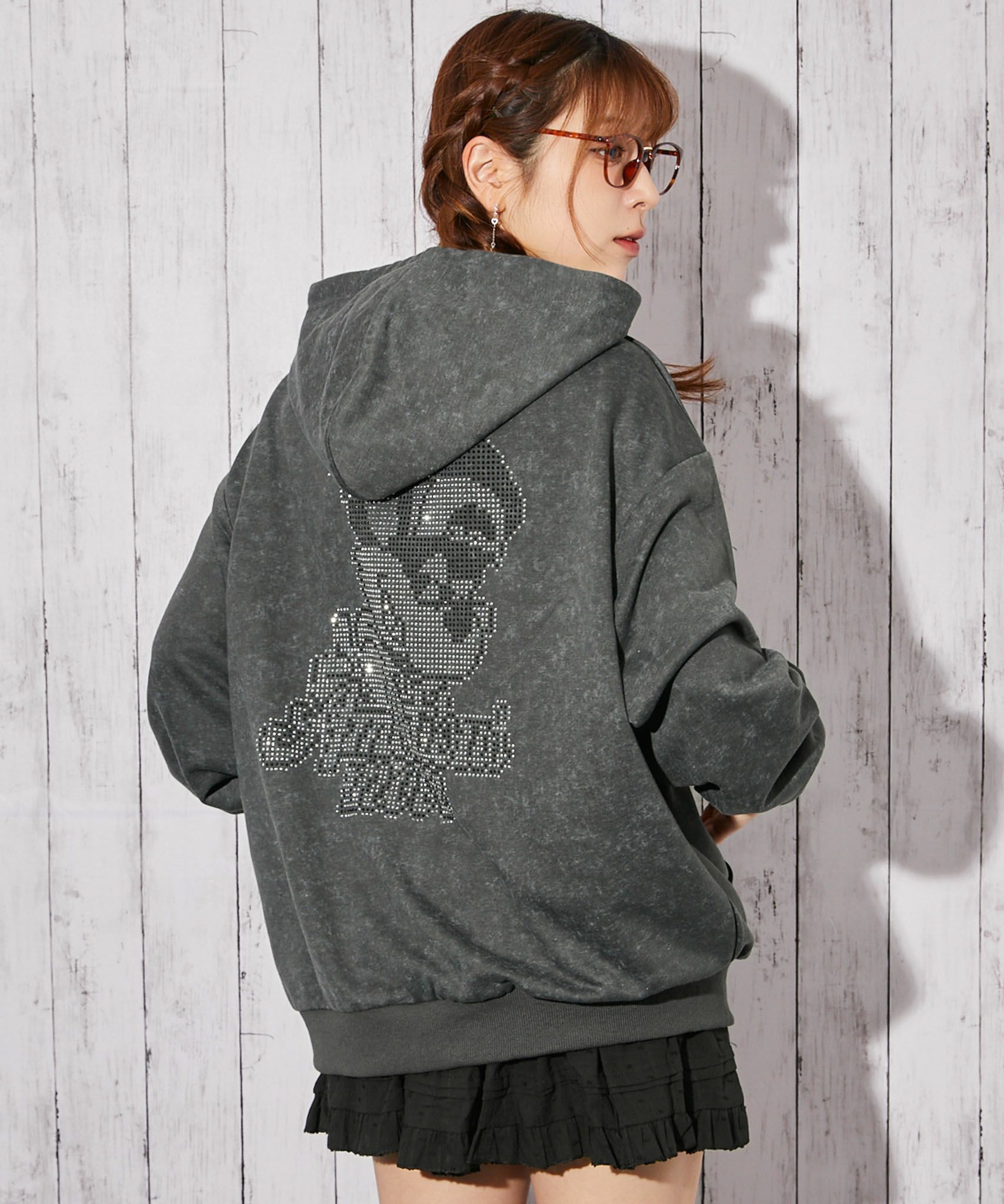 ラビットモチーフ×バックデザイン》裏毛ZIPパーカー／秋冬春／全3