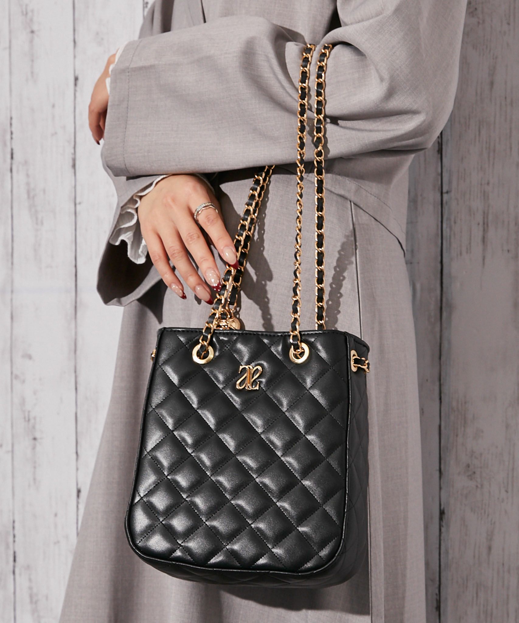 キルティング・2WAY》ショルダーバッグ／フェミニン×カジュアル